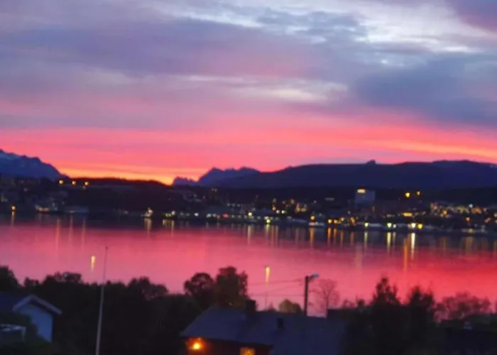 Koselig Over To Plan. Tromsø